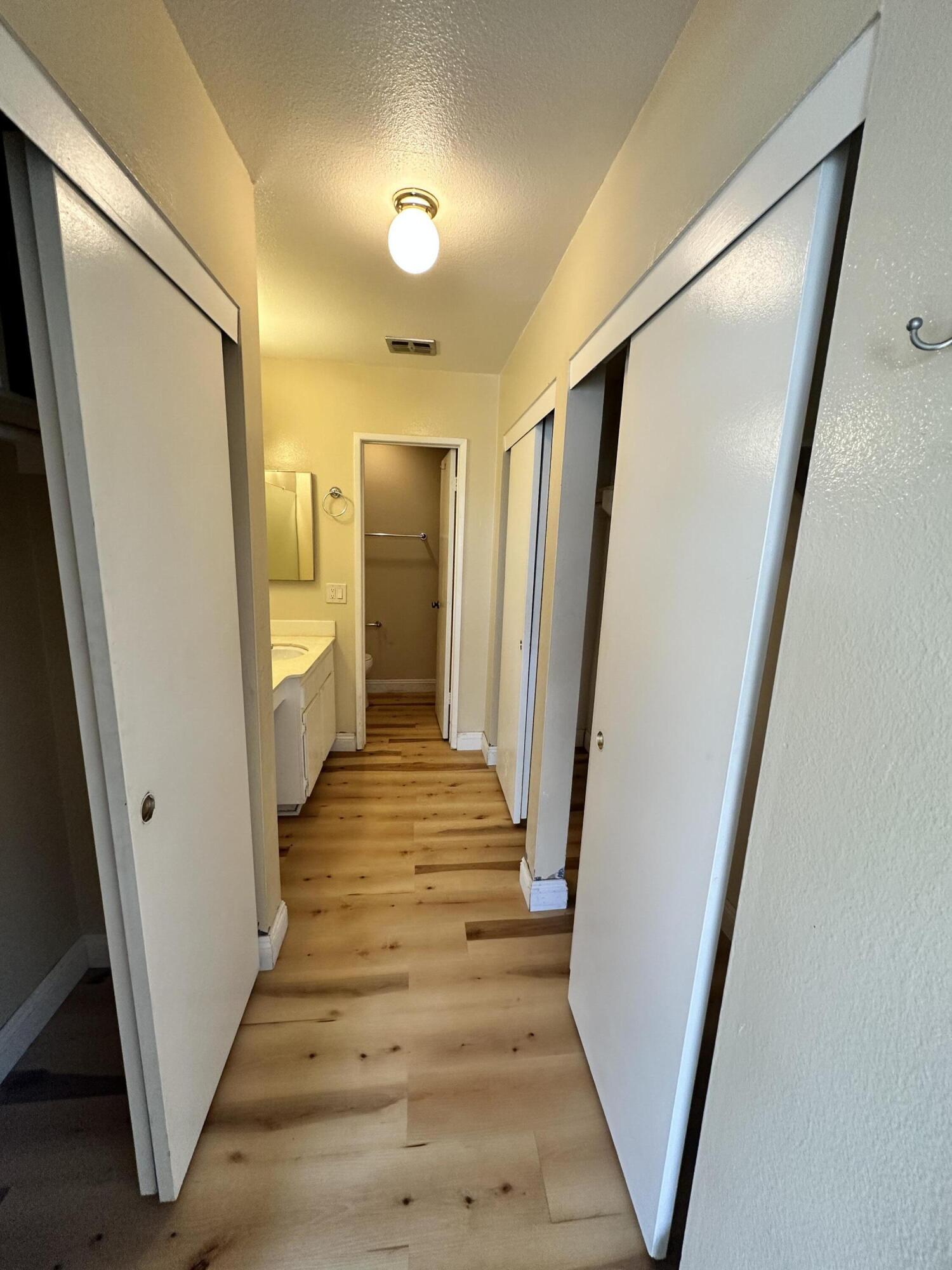 6780 Friars Road, Unit 341 San Diego, CA 92108 - Photo 15 of 21 IMG_2700