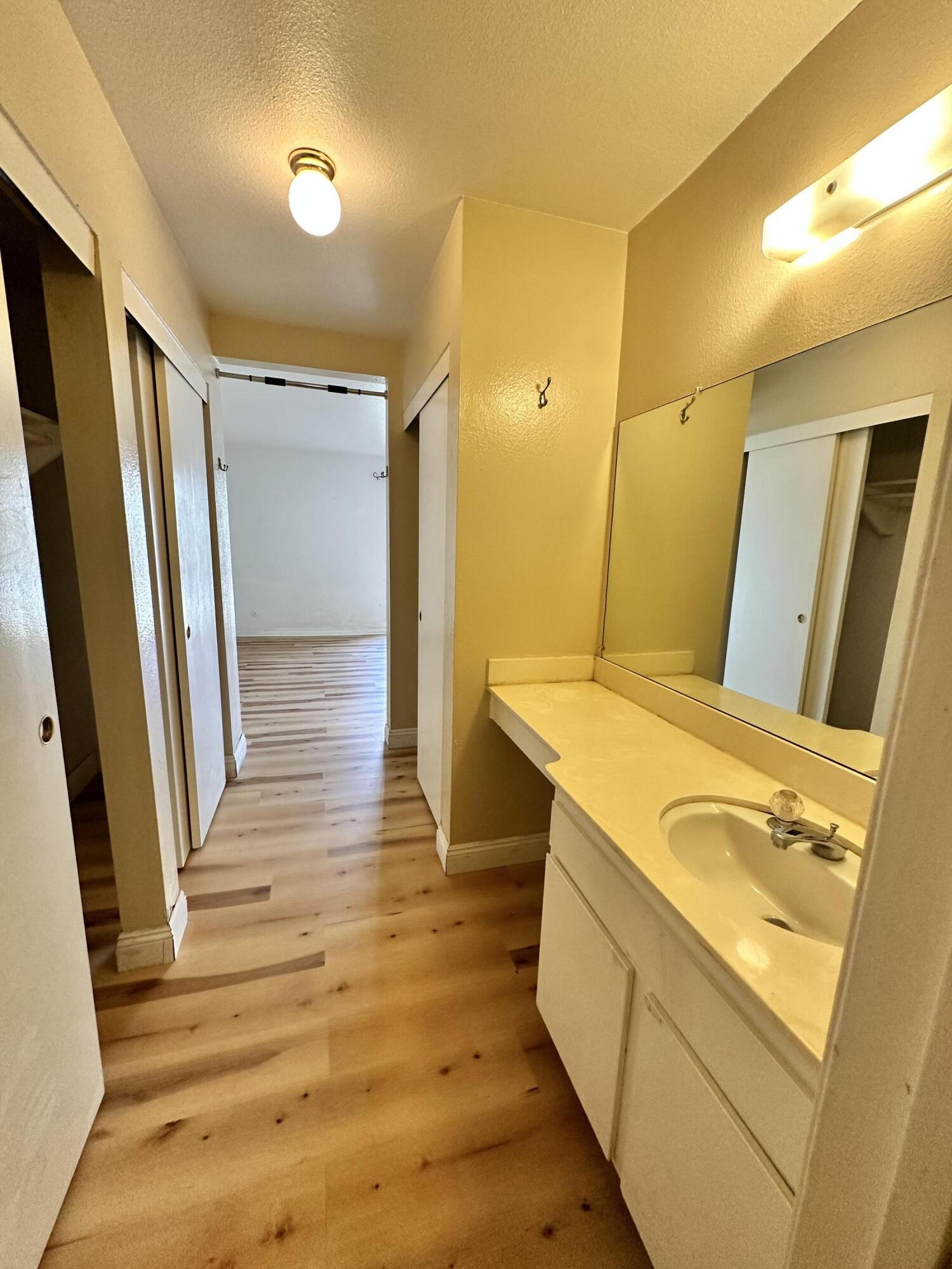6780 Friars Road, Unit 341 San Diego, CA 92108 - Photo 16 of 21 IMG_2701