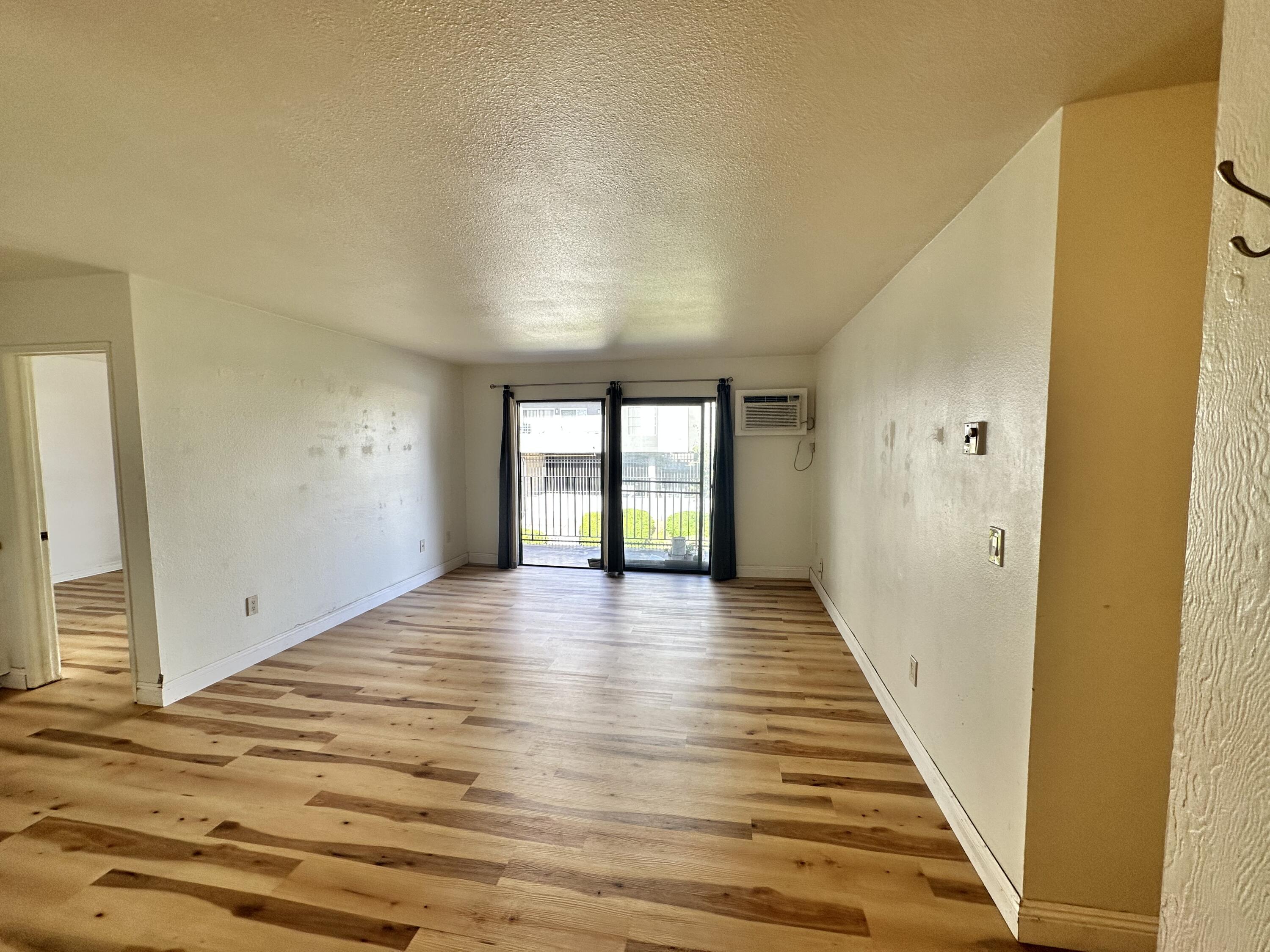 6780 Friars Road, Unit 341 San Diego, CA 92108 - Photo 8 of 21 IMG_2689