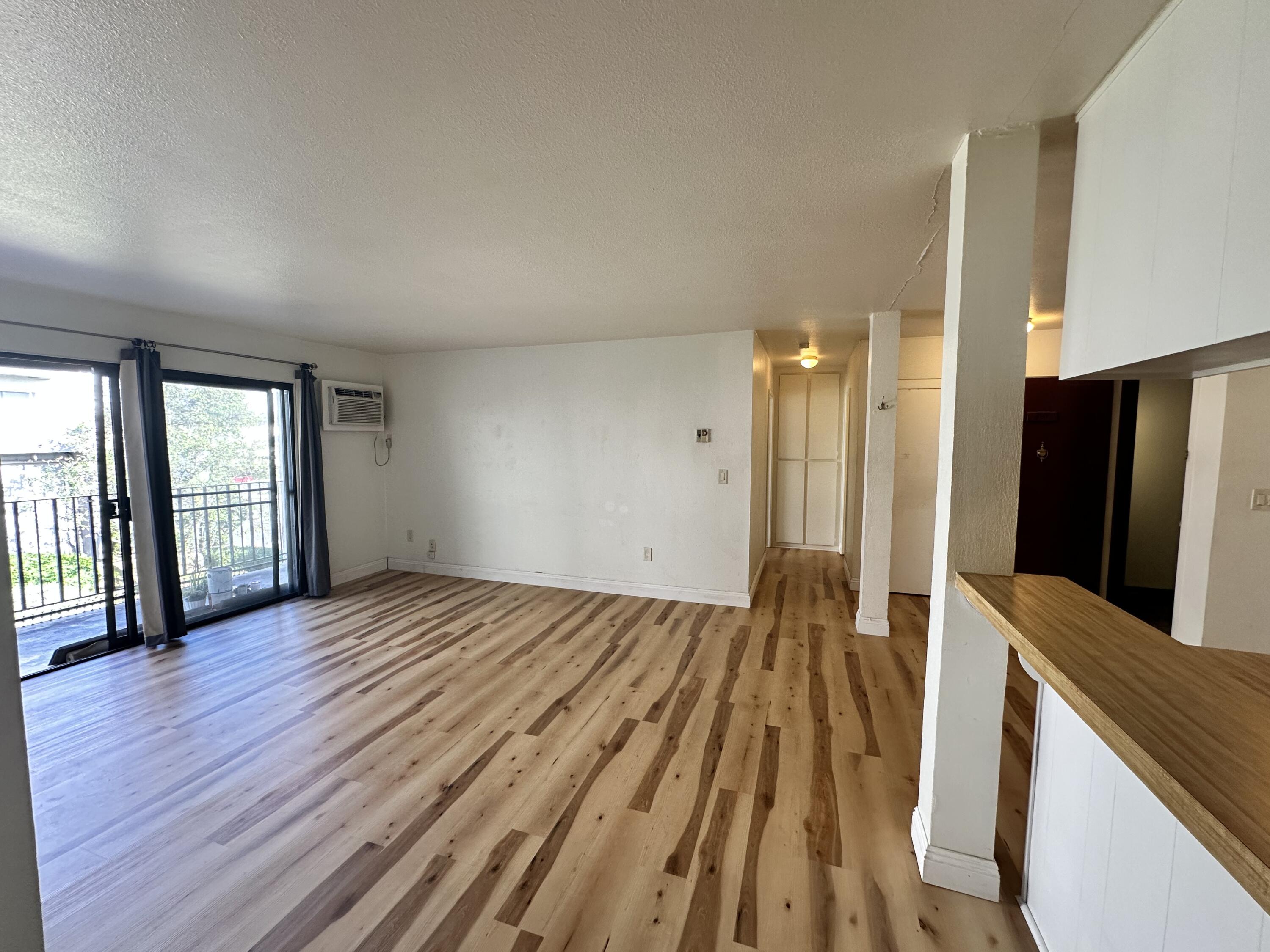 6780 Friars Road, Unit 341 San Diego, CA 92108 - Photo 9 of 21 IMG_2694
