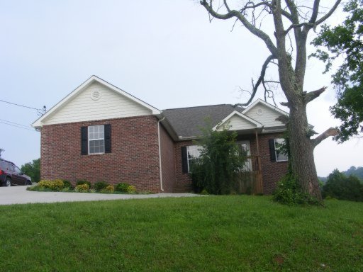 102 Huntington Lane Heiskell, TN 37754 - Photo 1 of 1 Primary Photo