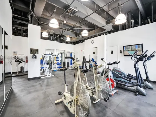 $5,000 | 2751 South Ocean Drive, Unit 204S, Hollywood, FL 33019