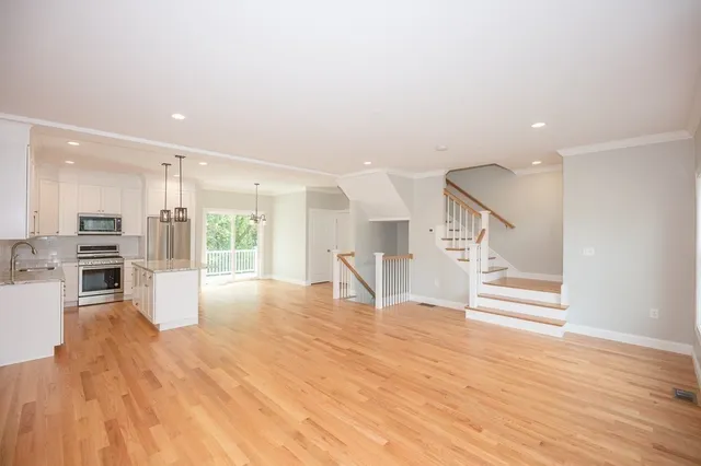 $3,850 | 14 Thayer Street, Framingham, MA 01702