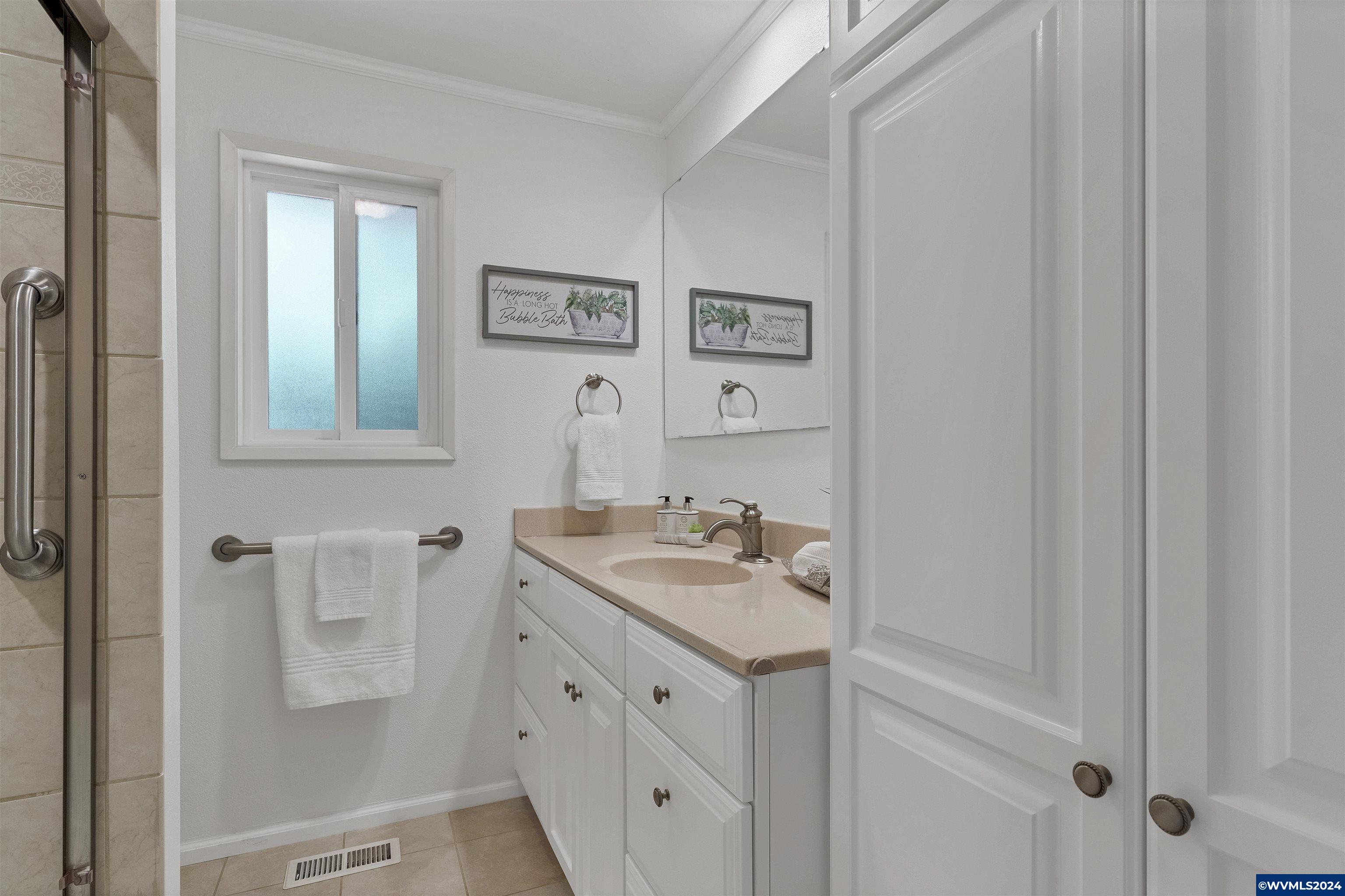 30525 Santiam River Road Lebanon, OR 97355 - Photo 22 of 41 Gallery Image 22