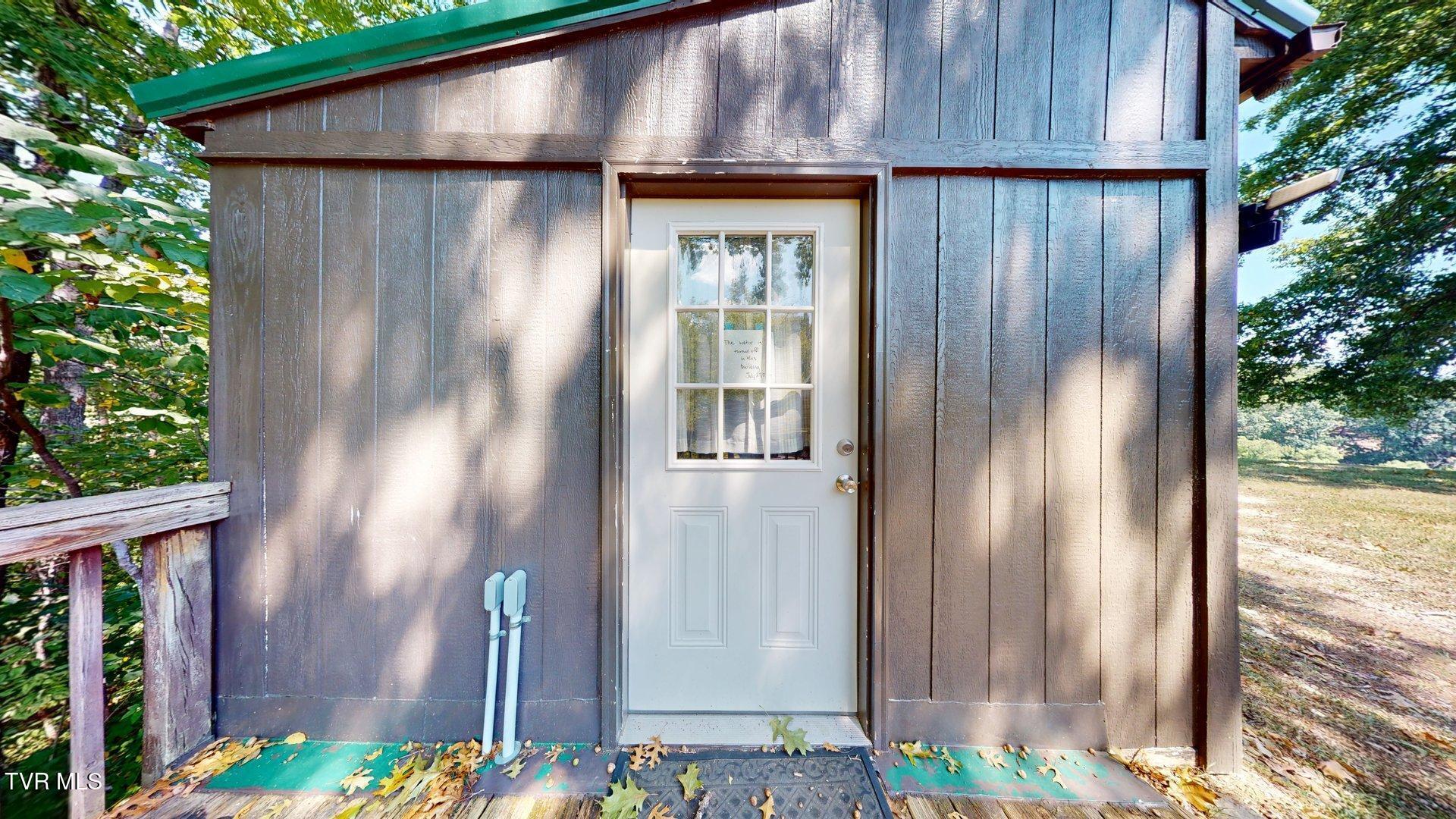 2309 Old Kentucky Road West Mosheim, TN 37818 - Photo 65 of 121 Cottage Entrance