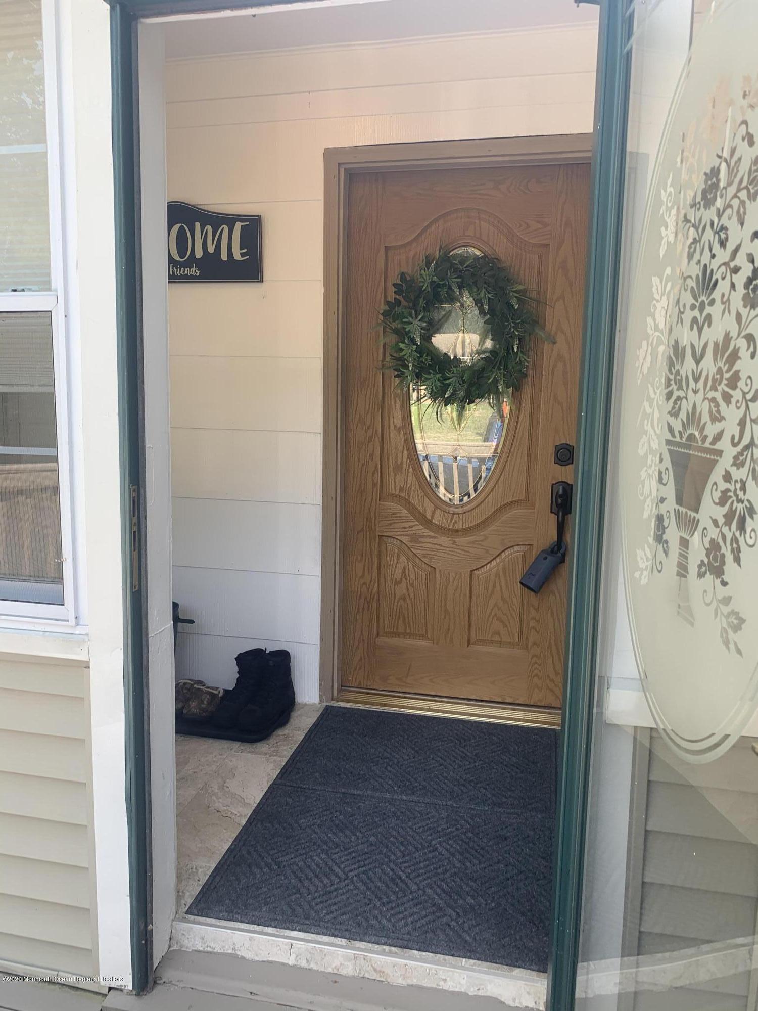51 Thompson Bridge Road Jackson, NJ 08527 - Photo 5 of 60 front door 1
