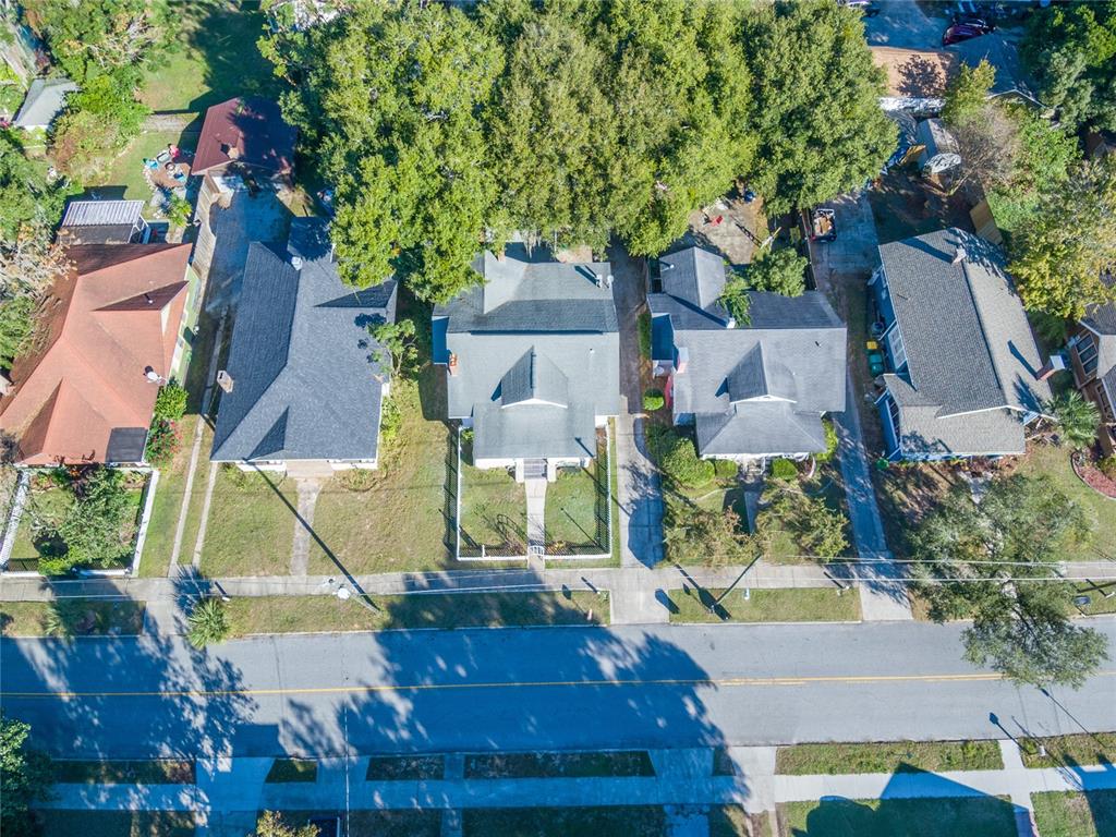 427 East Washington Avenue Eustis, FL 32726 - Photo 40 of 42 an aerial view of a house