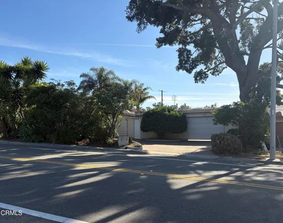 $699,000 | 2118 Johnson Drive, Ventura, CA 93003