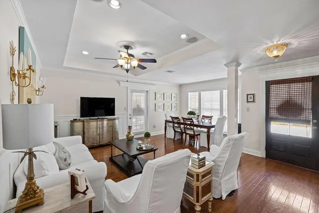 $1,750 | 1741 Highway 22, Madisonville, LA 70447