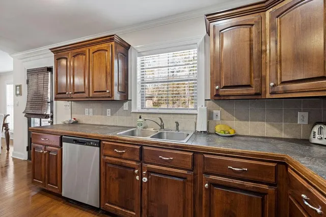 $1,750 | 1741 Highway 22, Madisonville, LA 70447