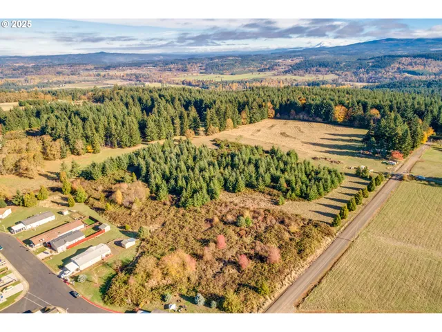 $210,000 | 15931 South Forest Haven Road, Molalla, OR 97038