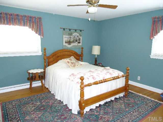3121 Hope Valley Road Durham, NC 27707 - Photo 9 of 15 Photo 9