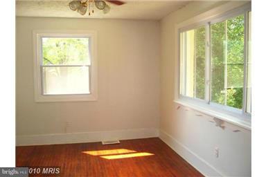 10904 Bell Road Lanham, MD 20706 - Photo 5 of 12 Bedroom