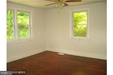 10904 Bell Road Lanham, MD 20706 - Photo 6 of 12 Bedroom