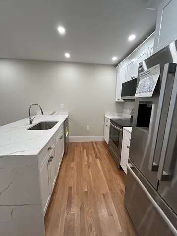 $2,750 | 15-21 Carson Street, Unit 6, Boston, MA 02125