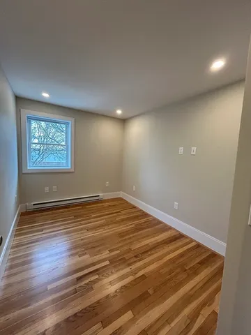 $2,750 | 15-21 Carson Street, Unit 6, Boston, MA 02125