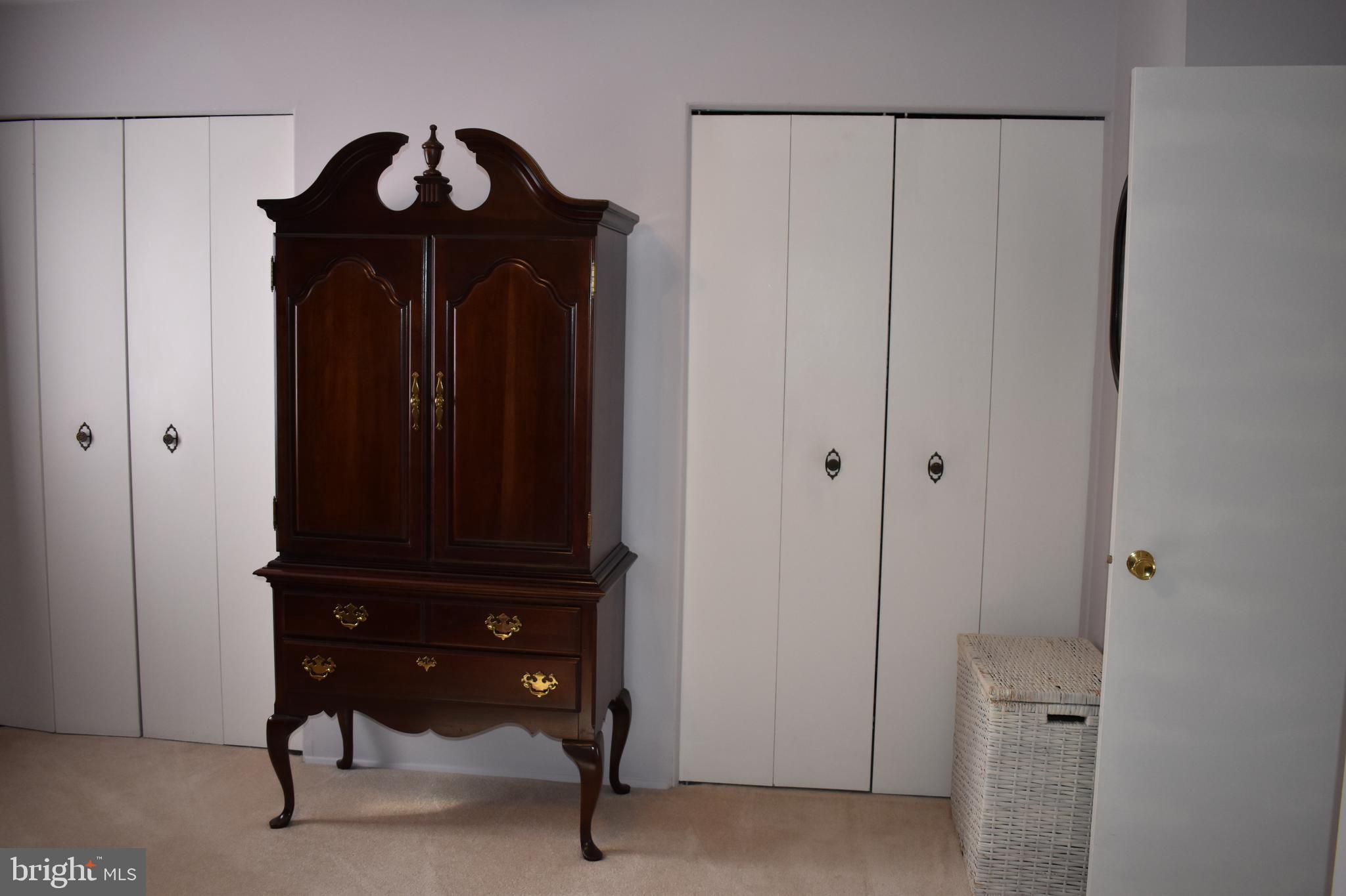 4420 Wynn Road Baltimore, MD 21236 - Photo 18 of 43 a view of entryway with wooden floor