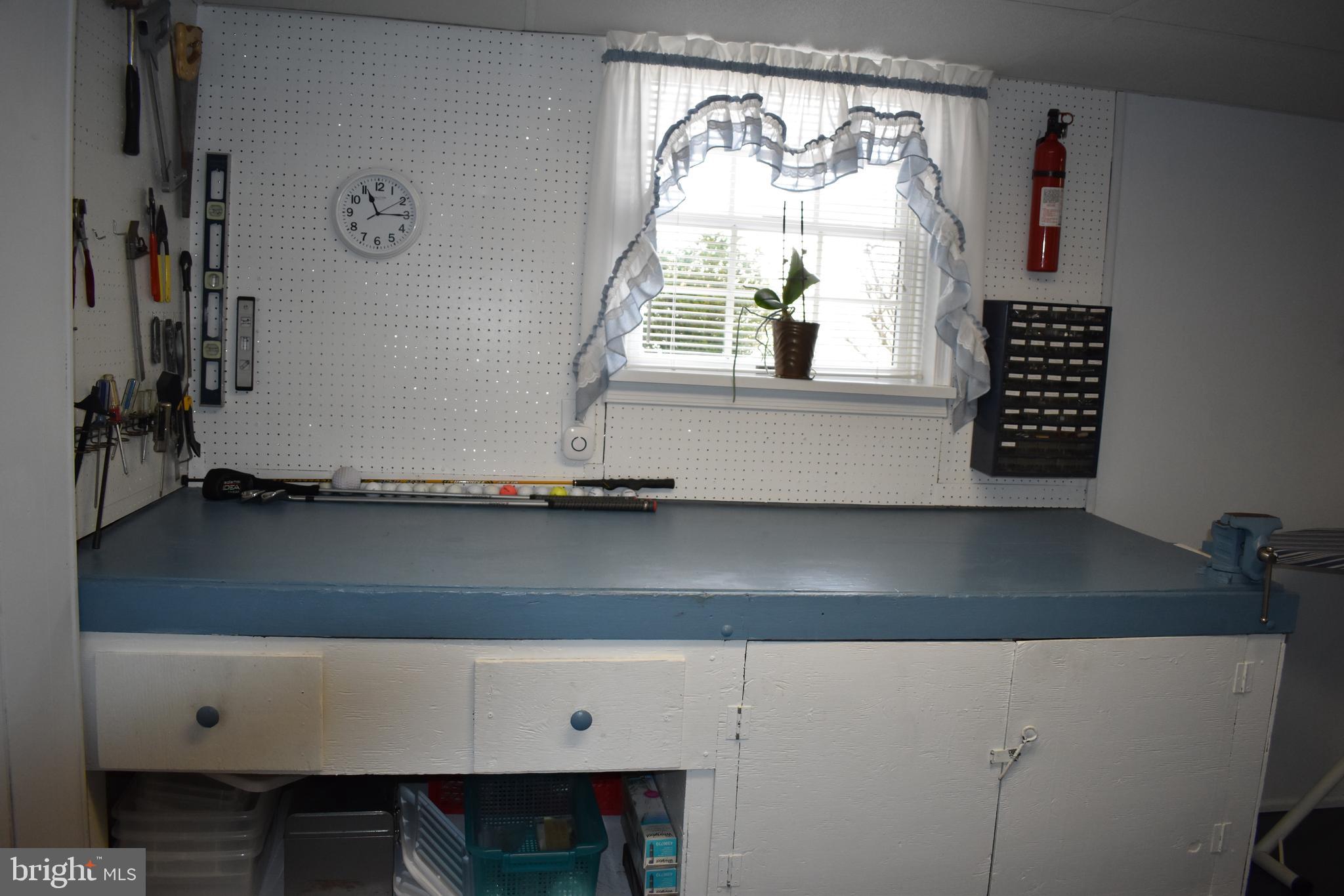 4420 Wynn Road Baltimore, MD 21236 - Photo 34 of 43 a view of table and window
