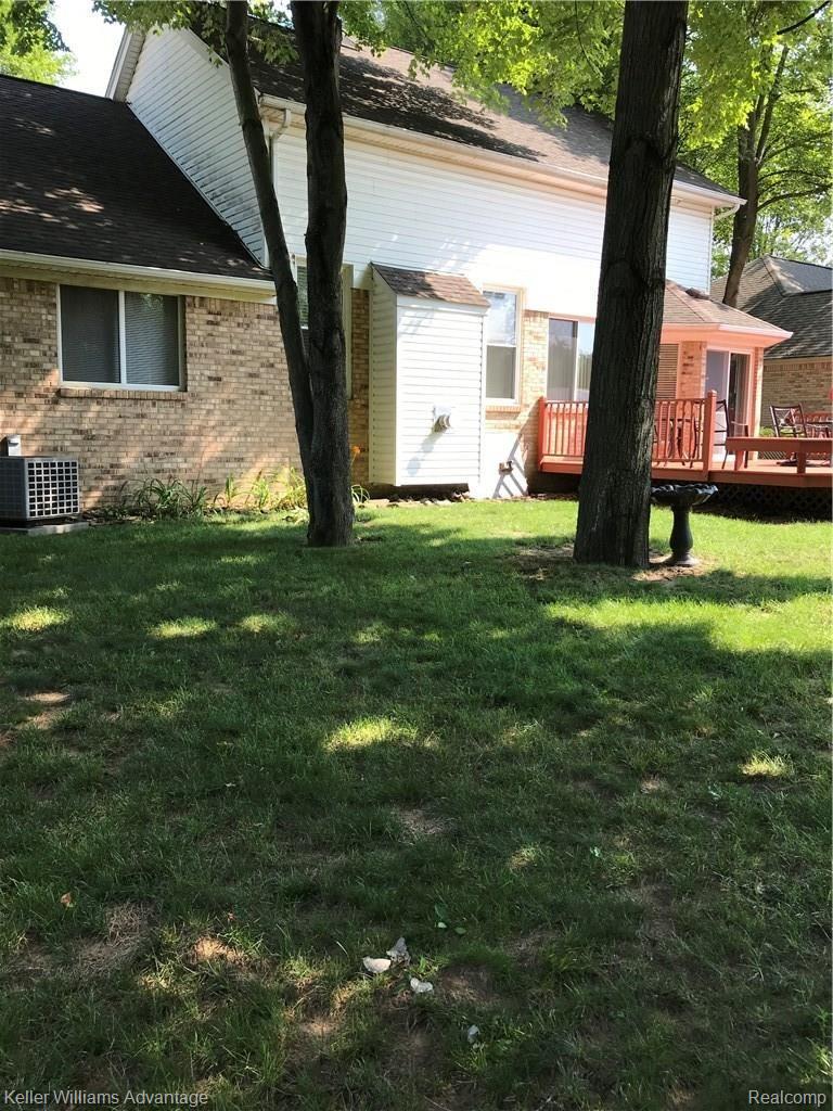 26137 King Road Romulus, MI 48174 - Photo 24 of 35 IMG_0748.jpg