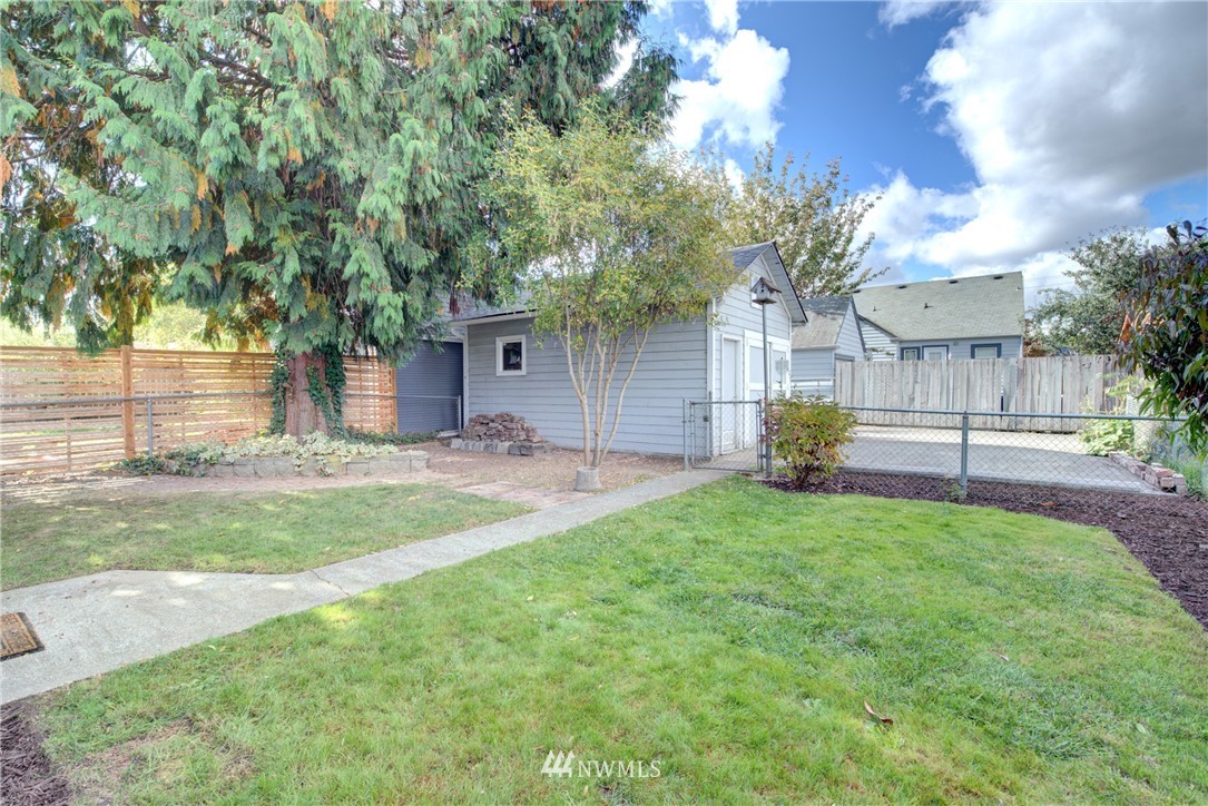 339 Meadow Avenue North Renton, WA 98057 - Photo 20 of 23 Gallery Image 20