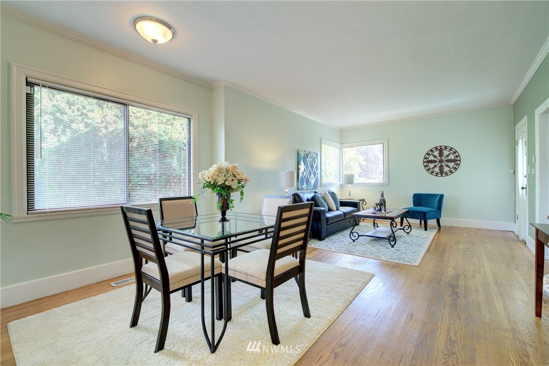339 Meadow Avenue North Renton, WA 98057 - Photo 6 of 23 Gallery Image 6