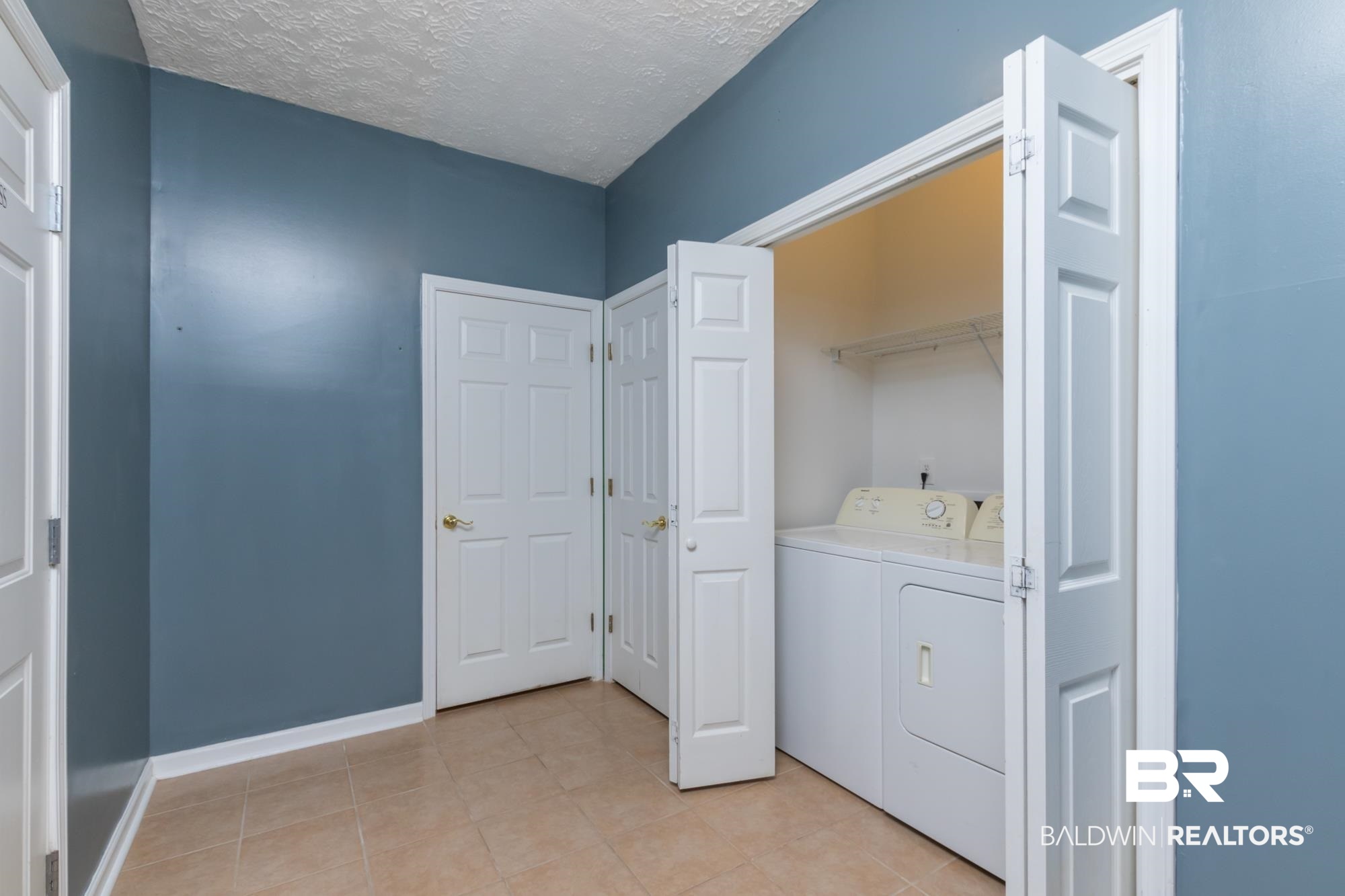 1137 Sloane Cove Foley, AL 36535 - Photo 15 of 31 Utility Room