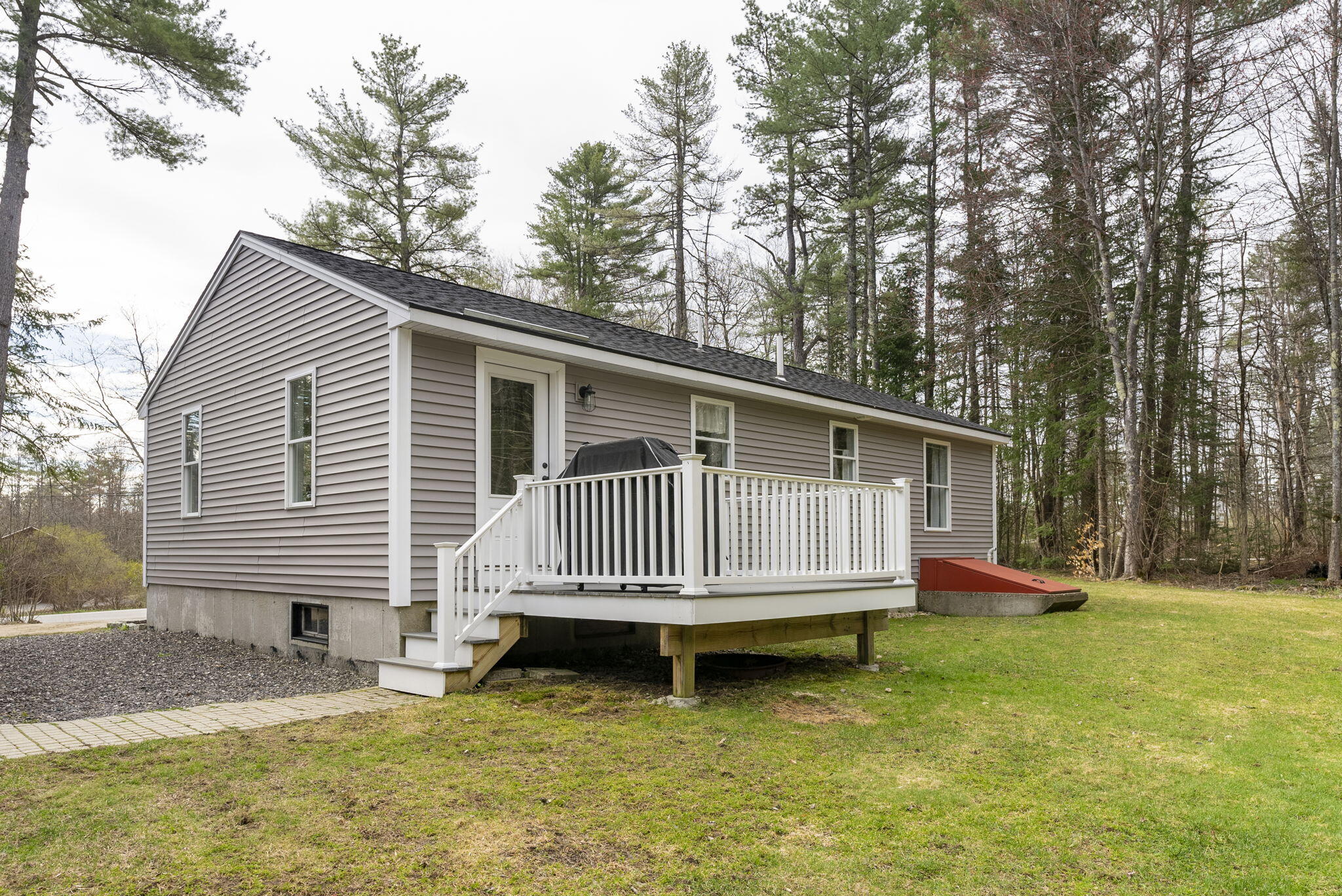 66 Spiller Road Gorham, ME 04038 - Photo 4 of 25 4-web-or-mls-DSC02952