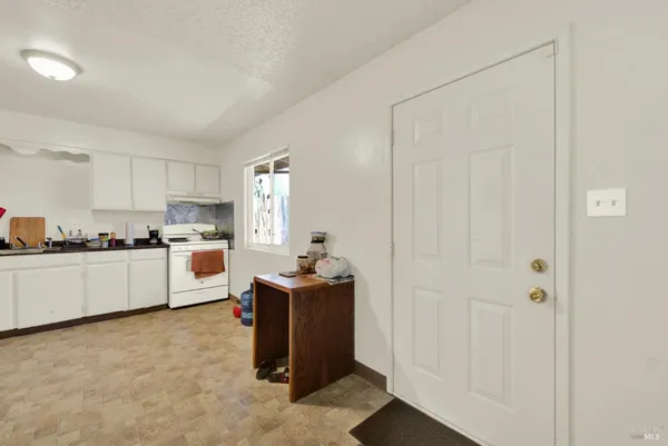 $875,000 | 724 Delaware Street, Fairfield, CA 94533