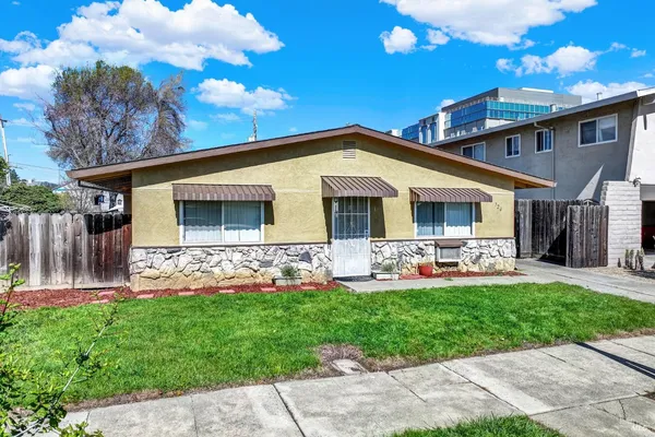 $875,000 | 724 Delaware Street, Fairfield, CA 94533