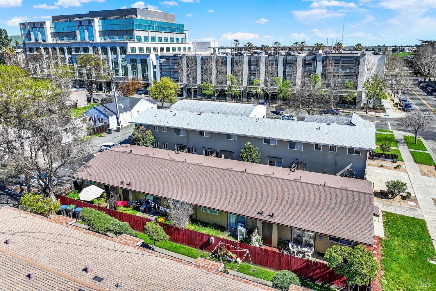 724 Delaware Street Fairfield, CA 94533 - Photo 23 of 33