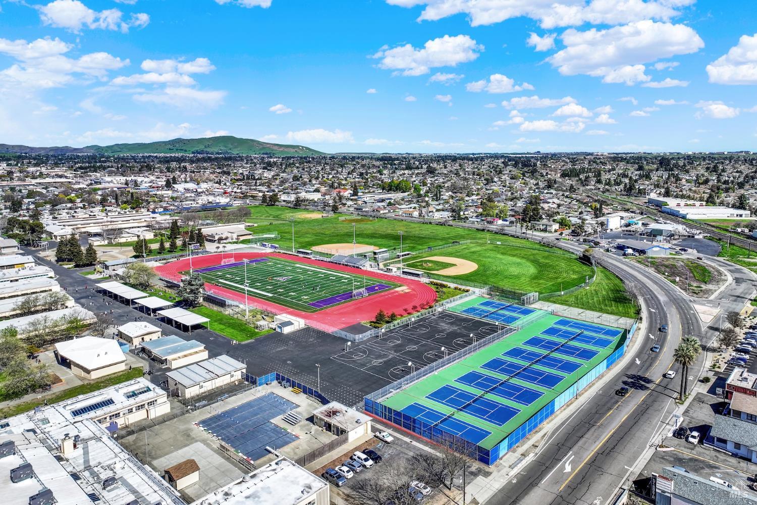 724 Delaware Street Fairfield, CA 94533 - Photo 29 of 33