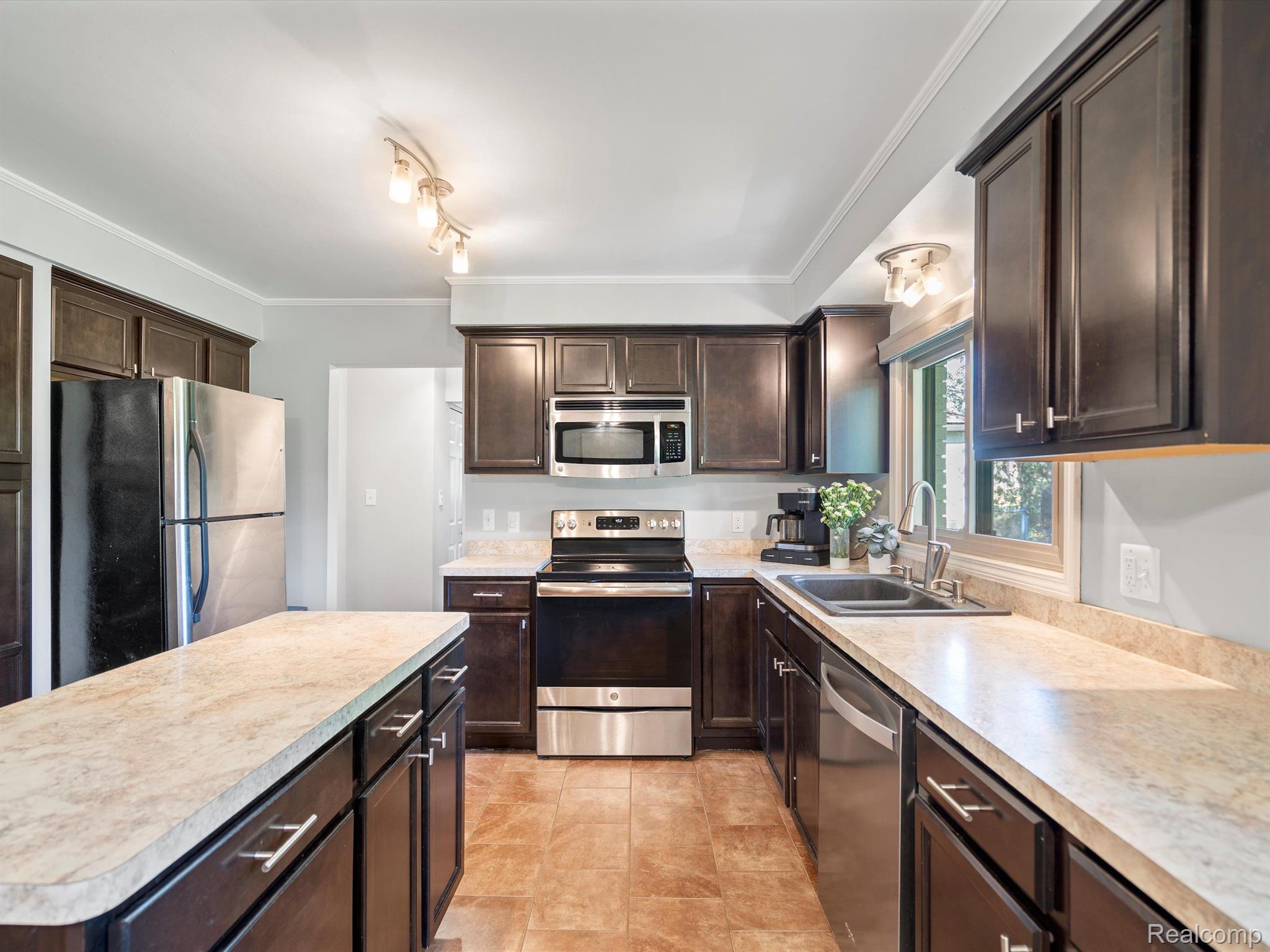 8900 30 Mile Road Washington, MI 48095 - Photo 12 of 35 Gallery Image 12