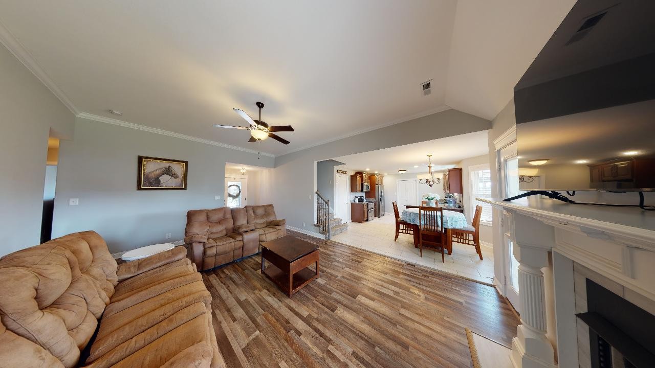 1045 Rushmore Road Clarksville, TN 37042 - Photo 4 of 30 Gallery Image 4