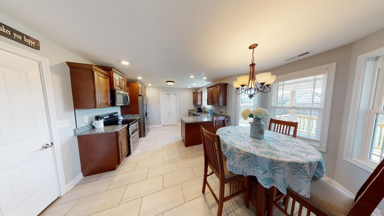 1045 Rushmore Road Clarksville, TN 37042 - Photo 7 of 30 Gallery Image 7