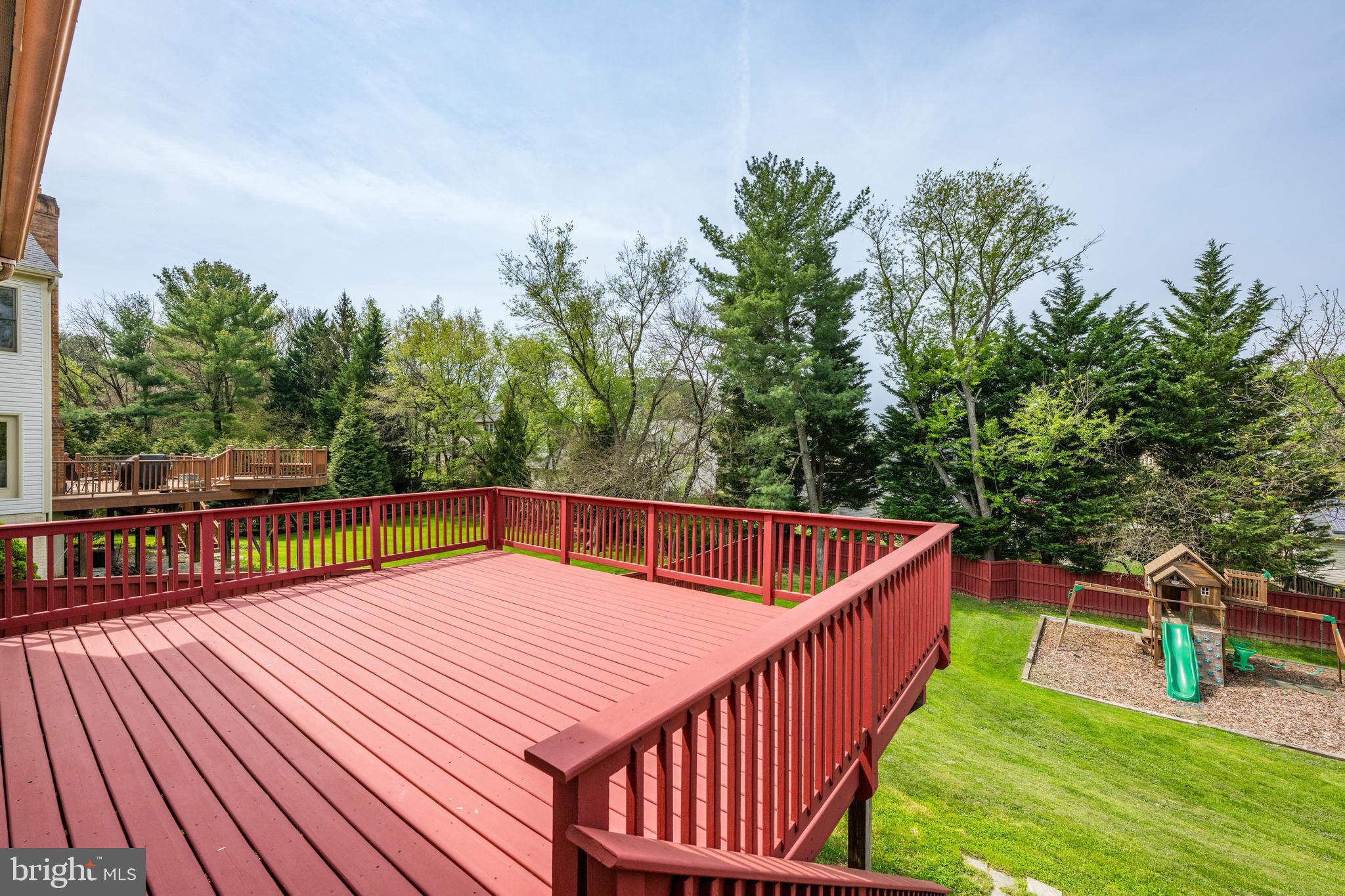 409 Midsummer Drive Gaithersburg, MD 20878 - Photo 16 of 41 a view of balcony with deck and yard
