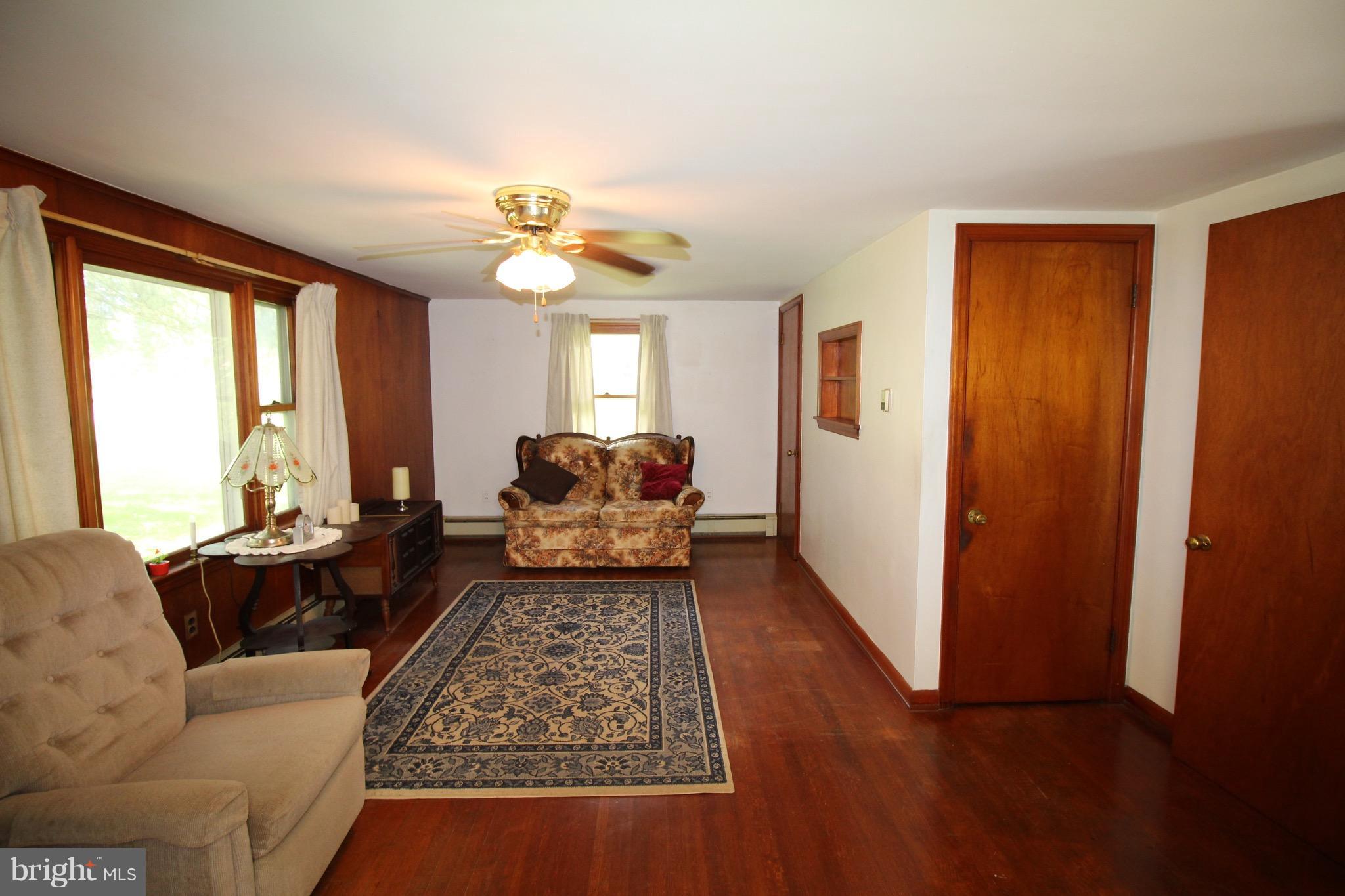 21105 Ridge Road Freeland, MD 21053 - Photo 3 of 9 Spacious Living Room