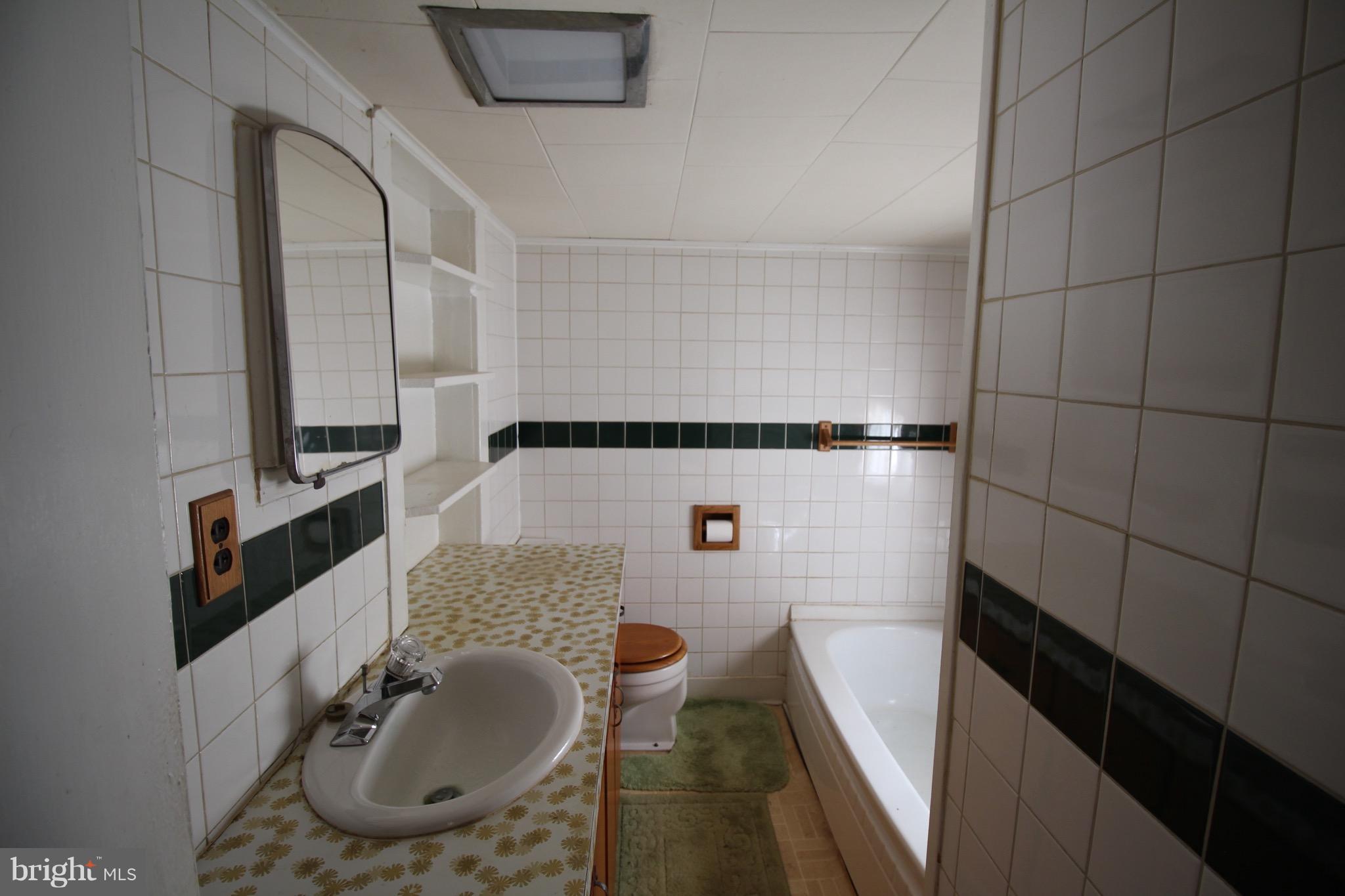21105 Ridge Road Freeland, MD 21053 - Photo 6 of 9 Bath