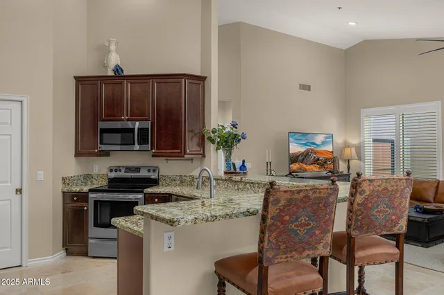 $750,000 | 7369 East Camino Del Monte, Scottsdale, AZ 85255