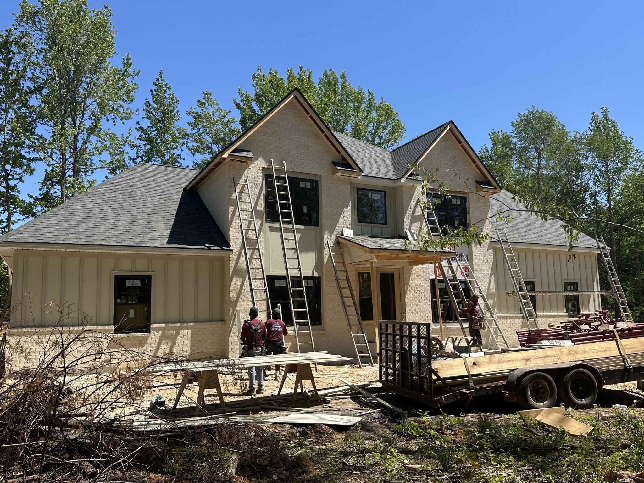 2051 Ussery Road South Clarksville, TN 37040 - Photo 2 of 22