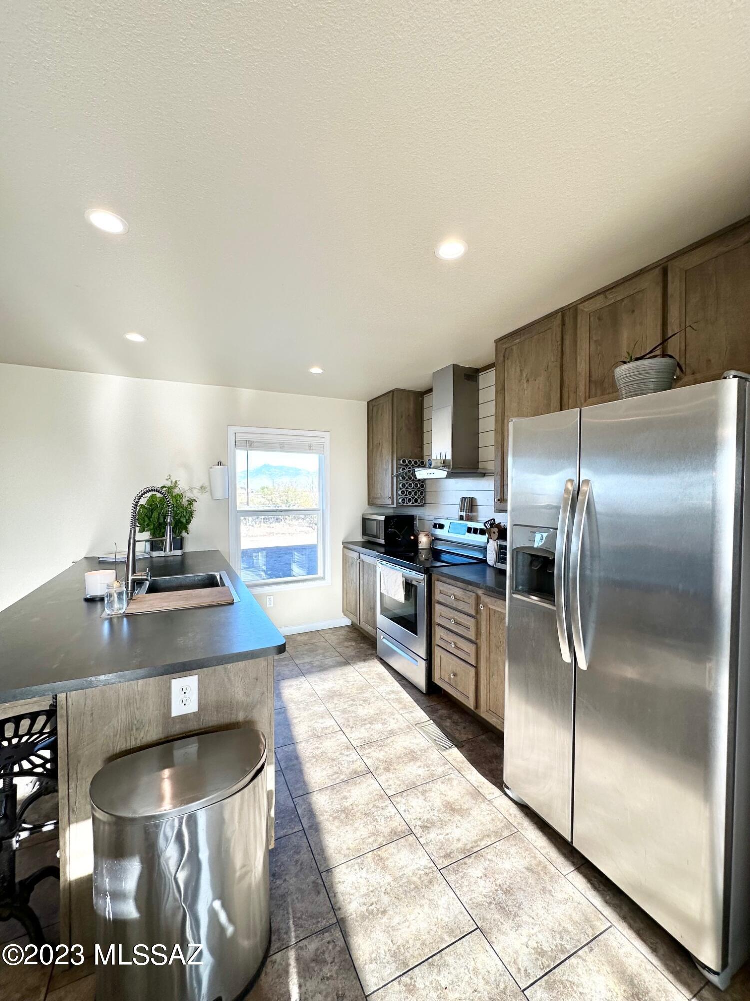 13295 South Hunting Dog Road Vail, AZ 85641 - Photo 12 of 39