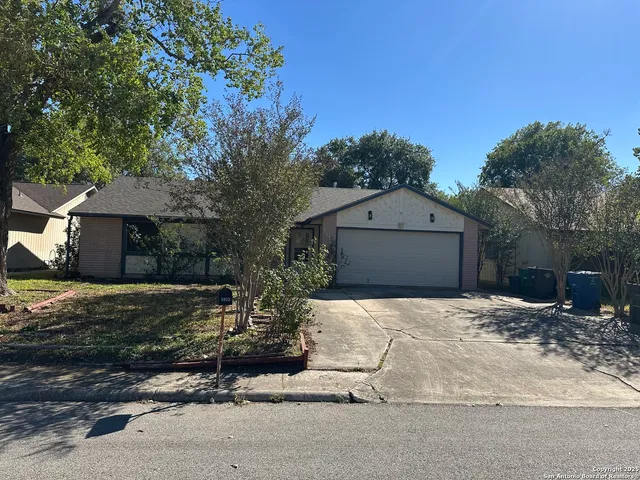 $1,525 | 5922 Lakedale Street, San Antonio, TX 78222