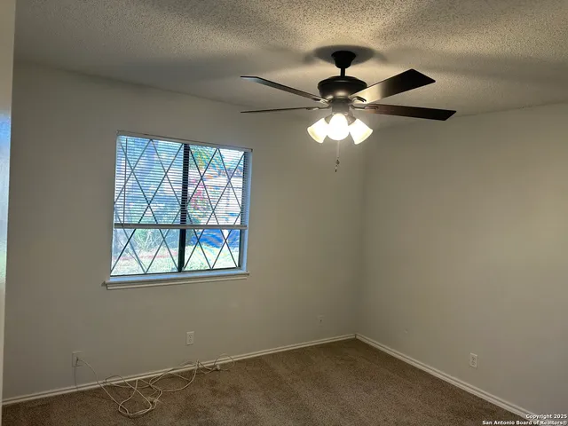 $1,525 | 5922 Lakedale Street, San Antonio, TX 78222