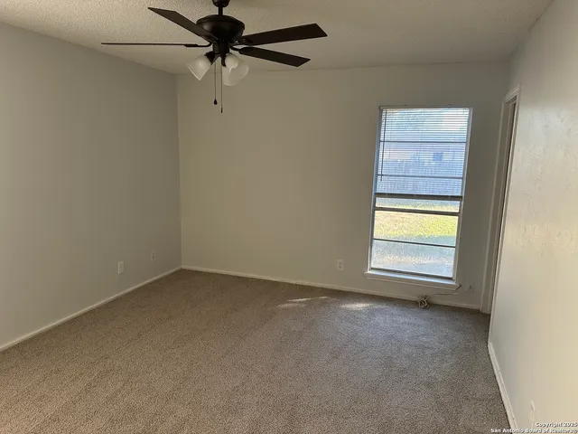 $1,525 | 5922 Lakedale Street, San Antonio, TX 78222