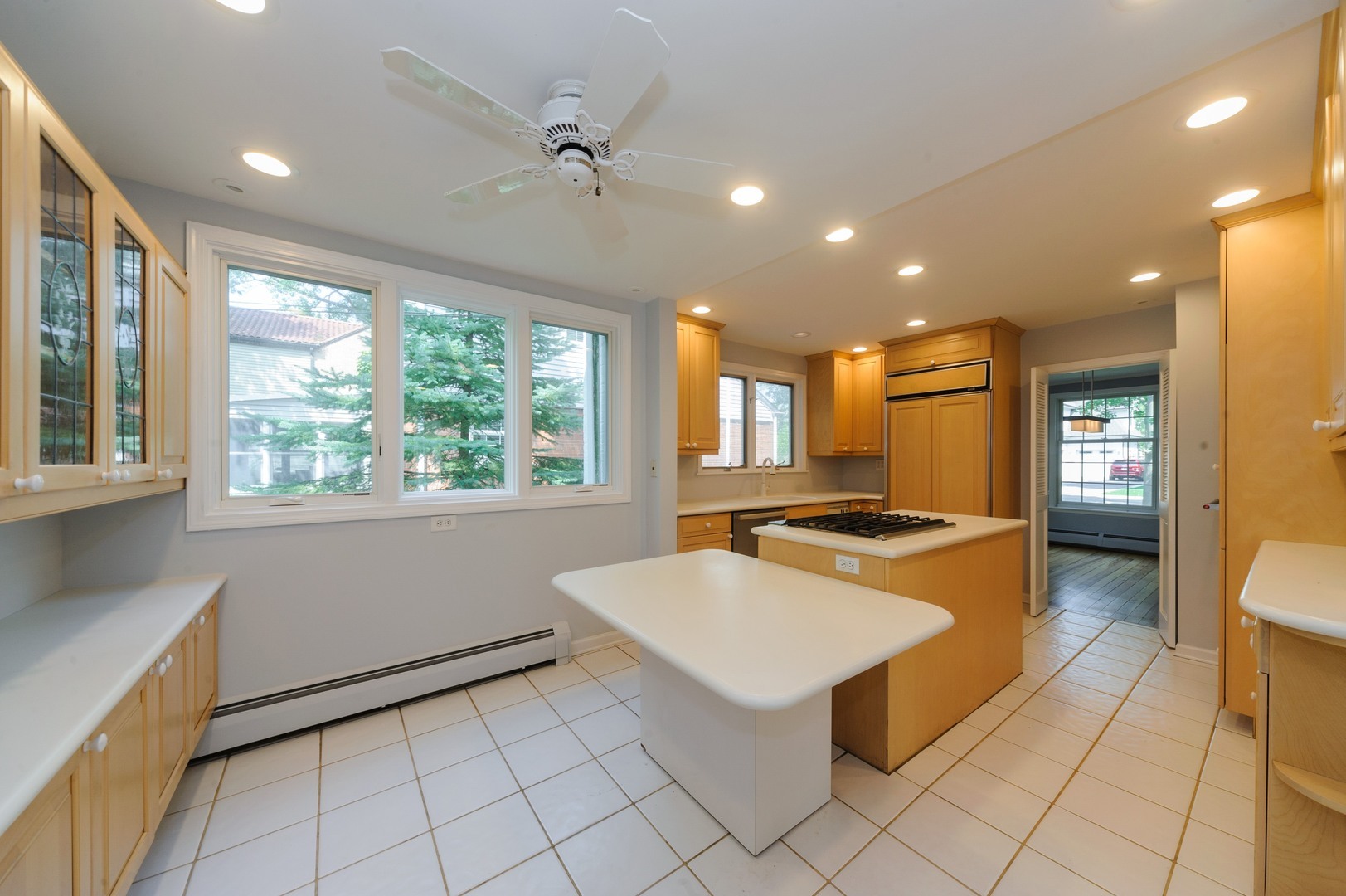 706 Juniper Road Glenview, IL 60025 - Photo 3 of 8