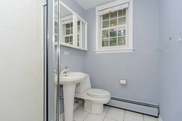 $4,900 | 706 Juniper Road, Glenview, IL 60025