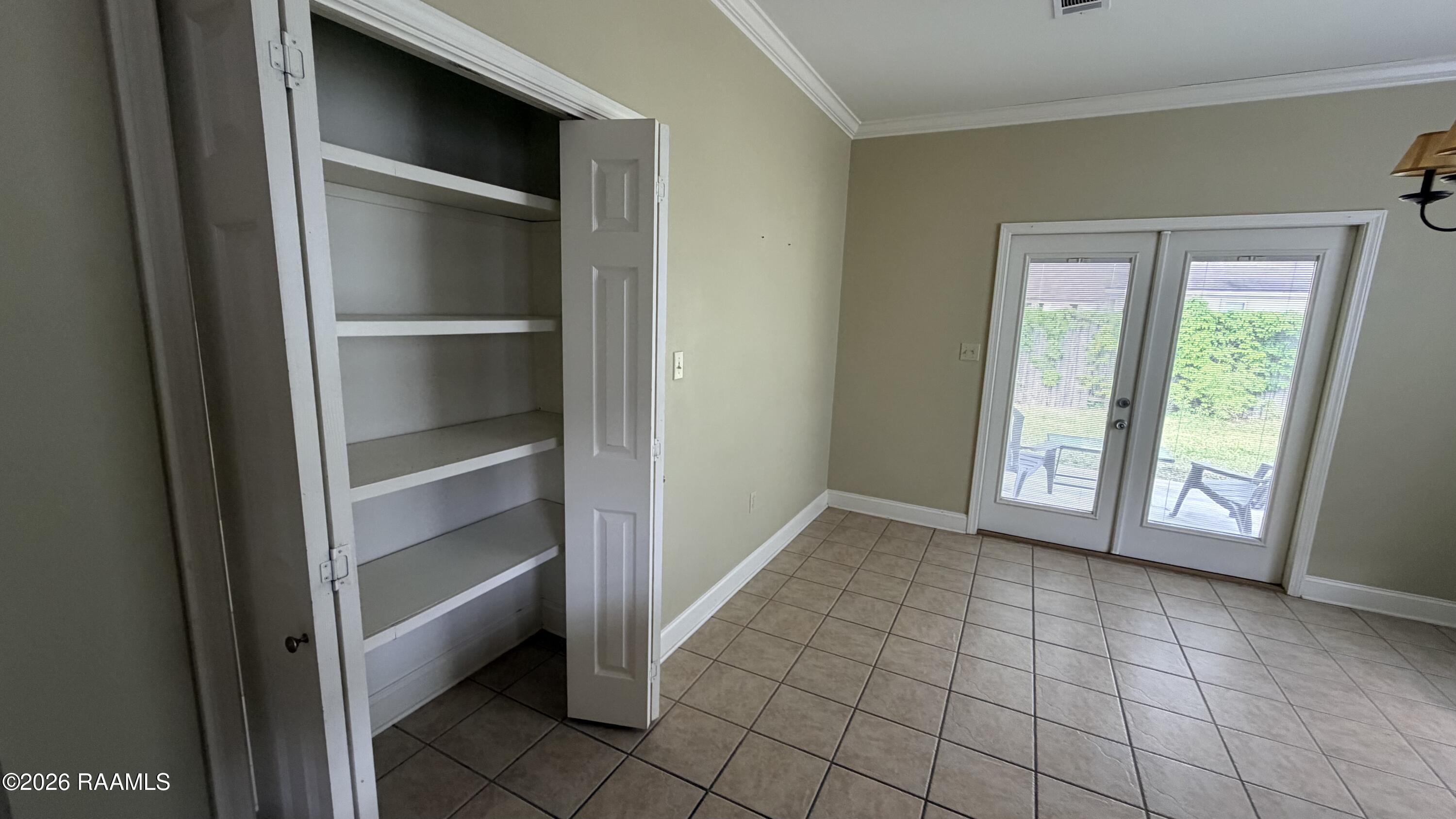 211 Federal Street Lafayette, LA 70506 - Photo 6 of 14 IMG_6223