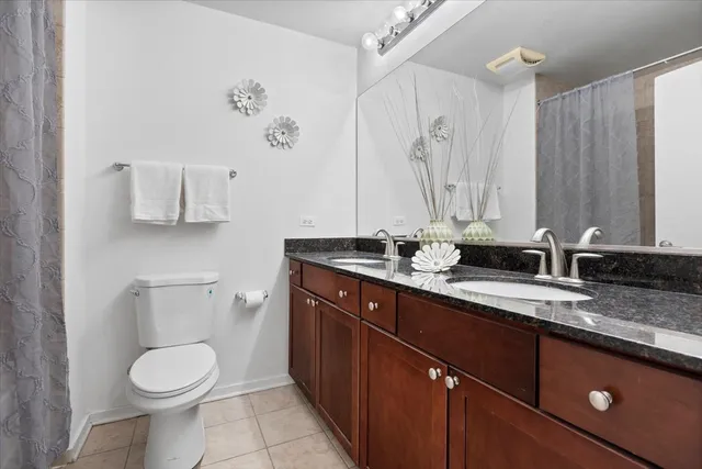 $450,000 | 520 South State Street, Unit 710, Chicago, IL 60605