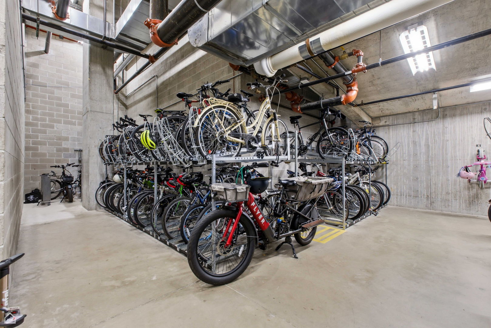 520 South State Street, Unit 710 Chicago, IL 60605 - Photo 26 of 29