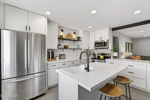 $735,000 | 7302 East Vernon Avenue, Scottsdale, AZ 85257