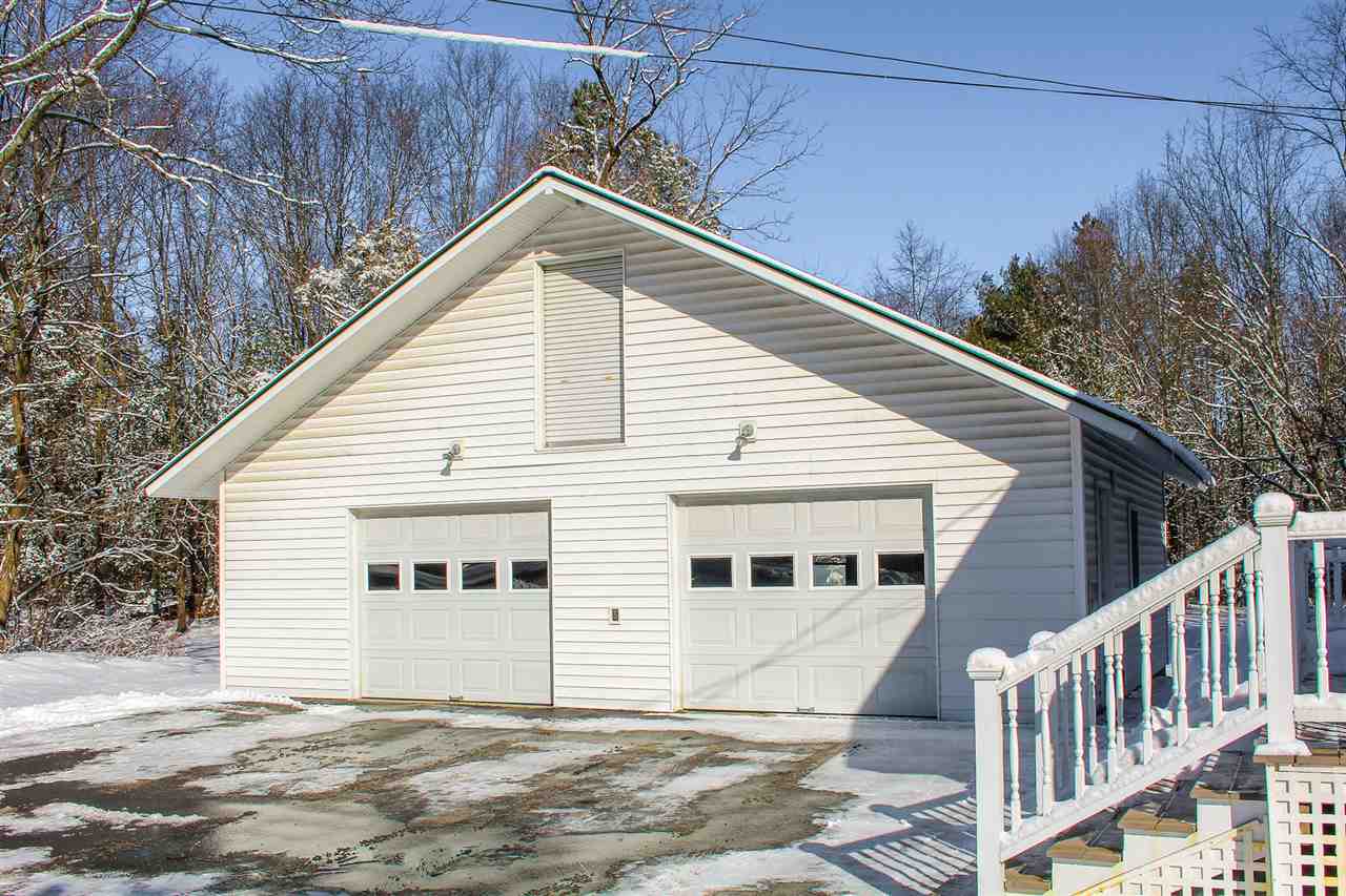 293 Colchester Road Essex, VT 05452 - Photo 2 of 28 Gallery Image 2